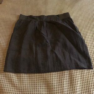 Black skirt